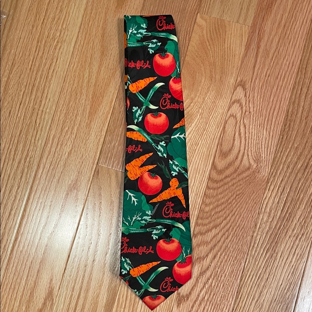 Chick-fil-A Vegetable Print Tie